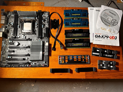 Gigabyte x79 ud3 mit ram - ga-x79-ud3,